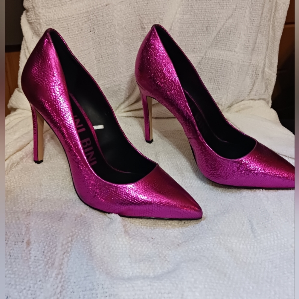 GIANNI BINI pink sparkly pumps